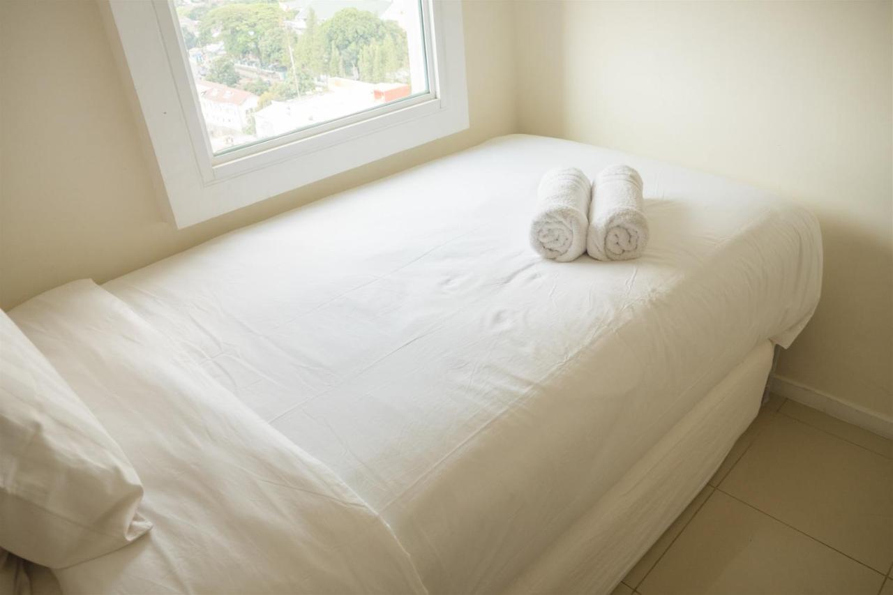 Apartemen Compact 2br With Sofa Bed At Parahyangan By Travelio *