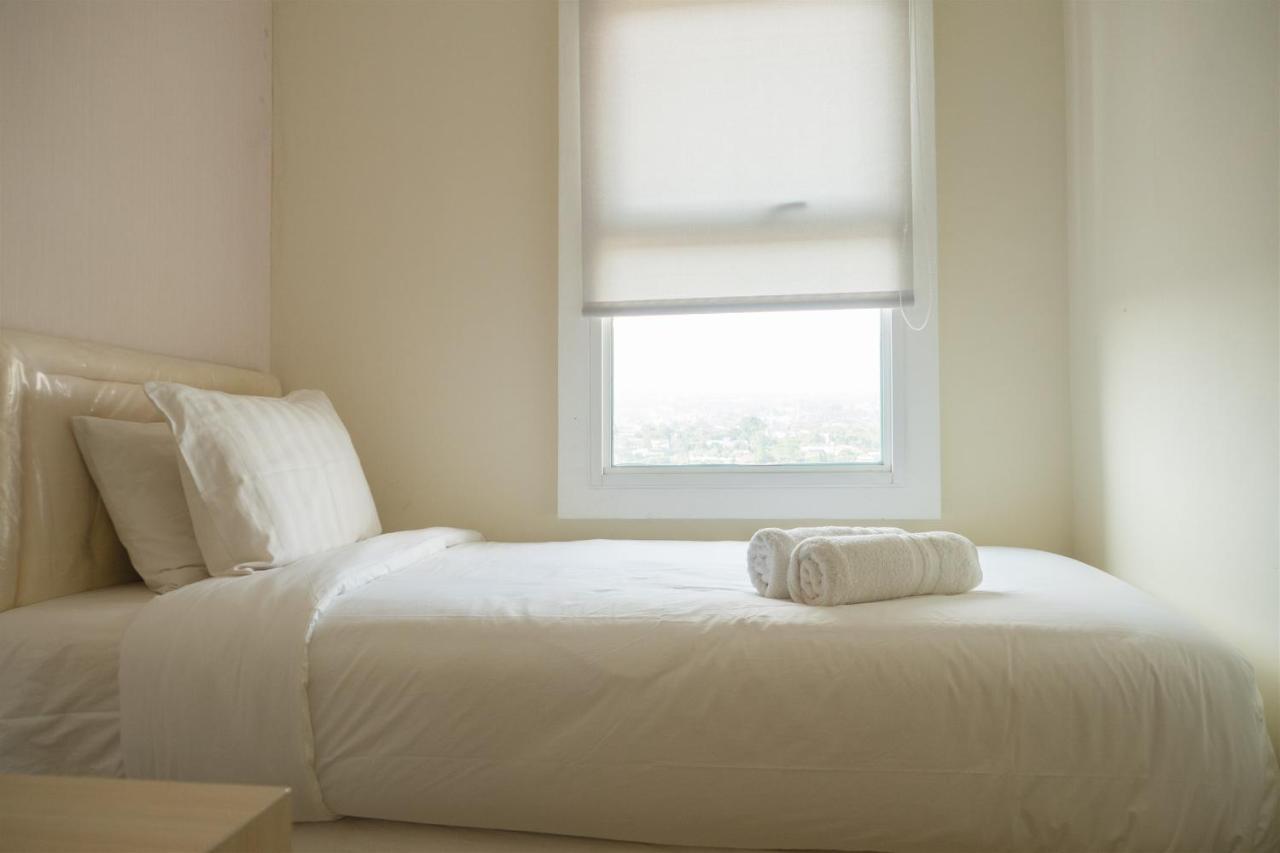 Apartemen Compact 2br With Sofa Bed At Parahyangan By Travelio Bandung