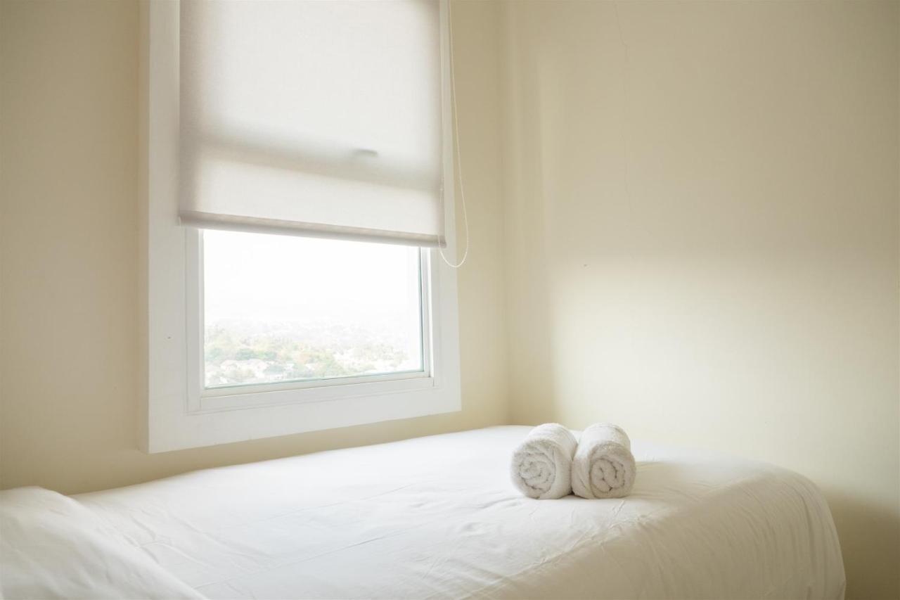 Compact 2br With Sofa Bed At Parahyangan By Travelio Apartemen
